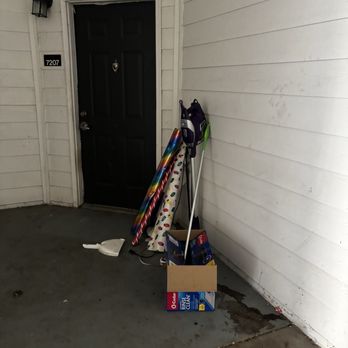 Mission Ranch - Four days apartments, cleaned out trash and set it outside and this is OK right outside my door - Apartments Near Me - Mesquite, Texas
