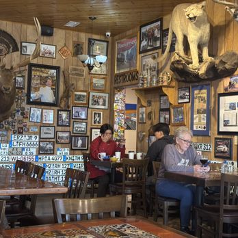 Westside Lilo's Cafe - photo - Breakfast & Brunch Near Me - Seligman, Arizona