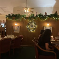 Peter's Steak House - Interior