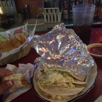 La Bamba - 4 CHKN tacos. Free chips n salsa (hot) muy picosa. And a mexican coke. - Mexican Near Me - Richmond, Virginia La Bamba - 4 CHKN tacos. Free chips n salsa (hot) muy picosa. And a mexican coke. - Mexican Near Me - Richmond, Virginia