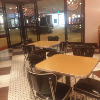 Lique Ice Cream Parlor - Ice Cream & Frozen Yogurt Near Me - Indio, California Lique Ice Cream Parlor - Ice Cream & Frozen Yogurt Near Me - Indio, California