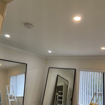 NB Electric - Bedroom - Electricians Near Me - Burbank, California NB Electric - Bedroom - Electricians Near Me - Burbank, California