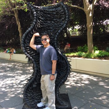 Millennium Park - Pubic Art - I think you're supposed to make a barbell squat or deadlift pose.  My bodybuilder friends can comment :) - Parks Near Me - Chicago, Illinois
