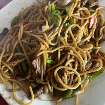 Fusion Peru - Peru version of lo mein - Food Trucks Near Me - College Station, Texas Fusion Peru - Peru version of lo mein - Food Trucks Near Me - College Station, Texas