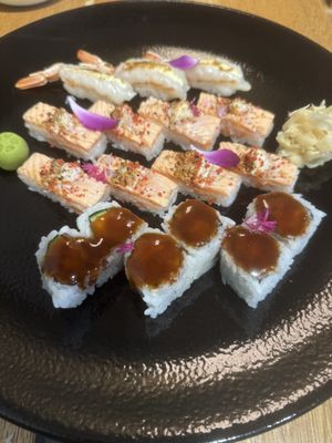 Big Catch Sushi Bar by null
