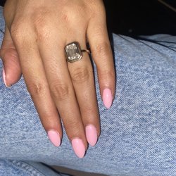 Sapphire Nails & Spa