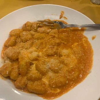 Cucina Calandra - Gnocchi di Sorrento - Italian Near Me - Fairfield, New Jersey Cucina Calandra - Gnocchi di Sorrento - Italian Near Me - Fairfield, New Jersey