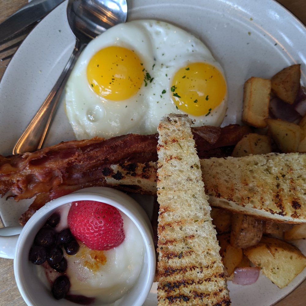 Cannery Cafe - Canadian (New) Near Me - Richmond, British Columbia