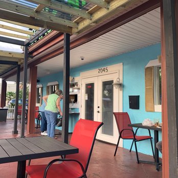 Puerto Plata Restaurant - Front seating area - Cuban Near Me - Jacksonville, Florida Puerto Plata Restaurant - Front seating area - Cuban Near Me - Jacksonville, Florida