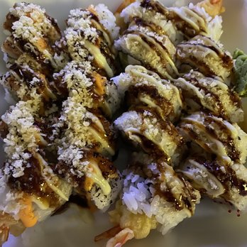 Mesaku Sushi - Fire and Lincoln Roll - Sushi Bars Near Me - Lincolnwood, Illinois Mesaku Sushi - Fire and Lincoln Roll - Sushi Bars Near Me - Lincolnwood, Illinois