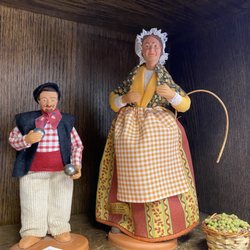 EM SPCA - Little man? Big woman? French folk art figures