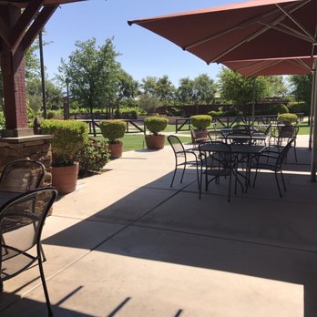 Wiens Cellars - Outdoor patio area next to the tasting room. - Wine Tasting Room Near Me - Temecula, California
