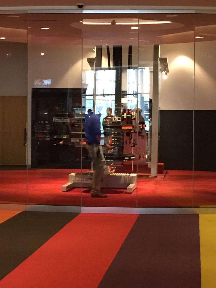 OMNITHEATERSCIENCE MUSEUM OF MINNESOTA 120 W Kellogg Blvd, Saint