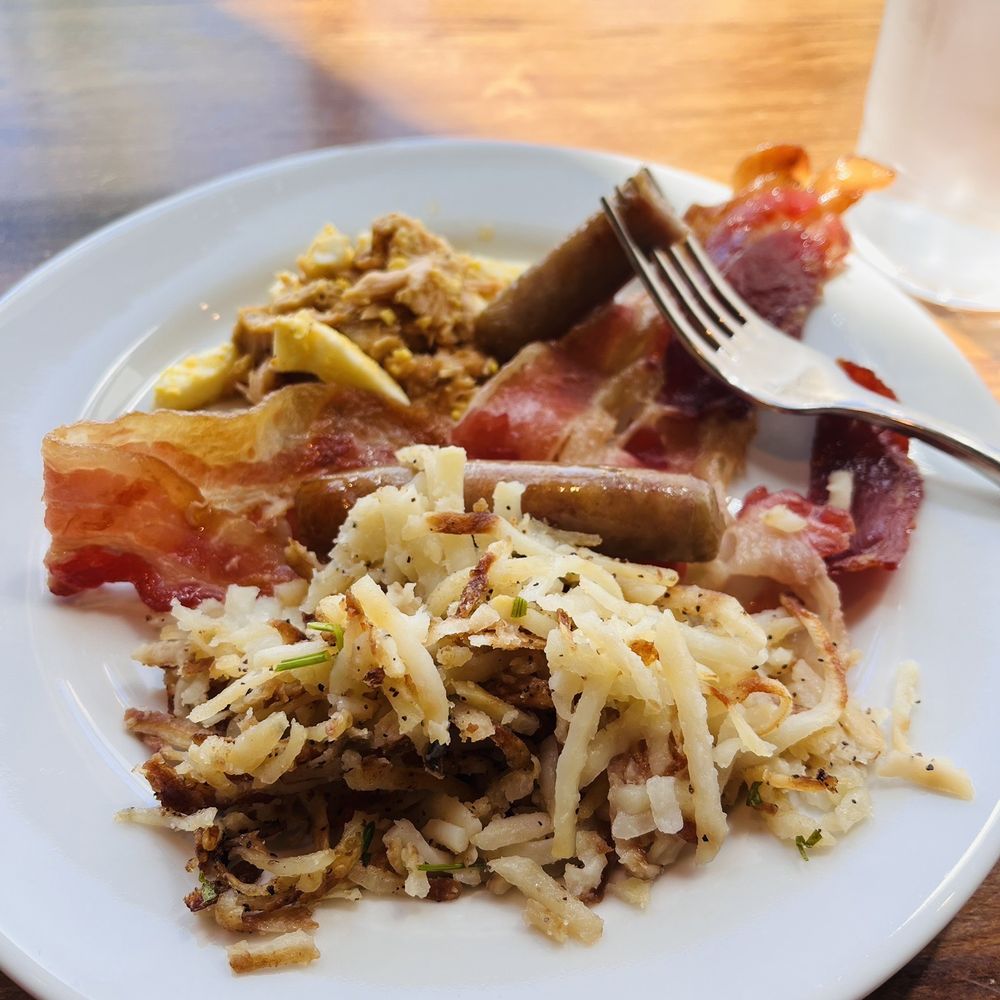 Grain - Hash browns, sausage, bacon, egg tuna salad - Beer Gardens Near Me - Norfolk, Virginia