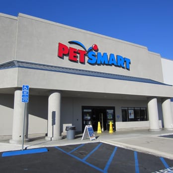 PetSmart - Pet Stores Near Me - Yorba Linda, California