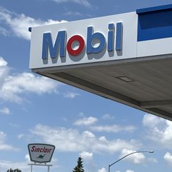 Mobil - Sign