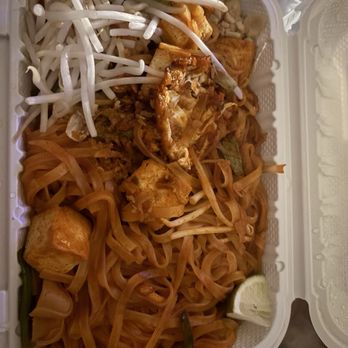 Khmer Thai Kitchen - Pad Thai - Thai Near Me - Marysville, California