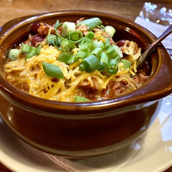 FireHouse Grille & Pub - Firehouse Chili - Pubs Near Me - Willoughby Hills, Ohio