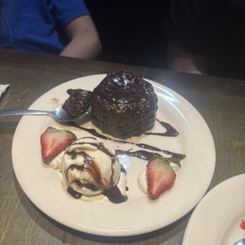 El Malecon Mariscos & Bar - Molten cake - Mexican Near Me - Lubbock, Texas El Malecon Mariscos & Bar - Molten cake - Mexican Near Me - Lubbock, Texas