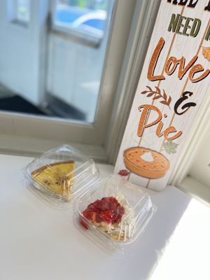 Polly's Pies Restaurant & Bakery by null