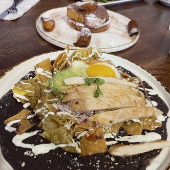 Madres Brunch - Chilaquiles Verdes, Sunny Side Up Egg. - Breakfast & Brunch Near Me - Whittier, California