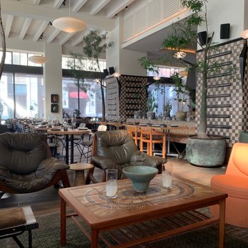 Cabrillo - Lounge area and part of dining area - Breakfast & Brunch Near Me - Los Angeles, California