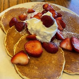 Strawberry Pancakes Strawberry Pancakes