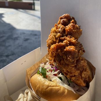 Daybird - Mala Spicy chicken sandwich - Chicken Shop Near Me - Los Angeles, California