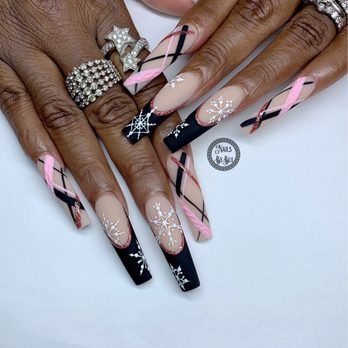 Bui808 Nails - Xmas - Nail Salons Near Me - Kapolei, Hawaii