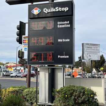 Quik Stop - Gas prices 11/21/23 - Gas Stations Near Me - Menlo Park, California