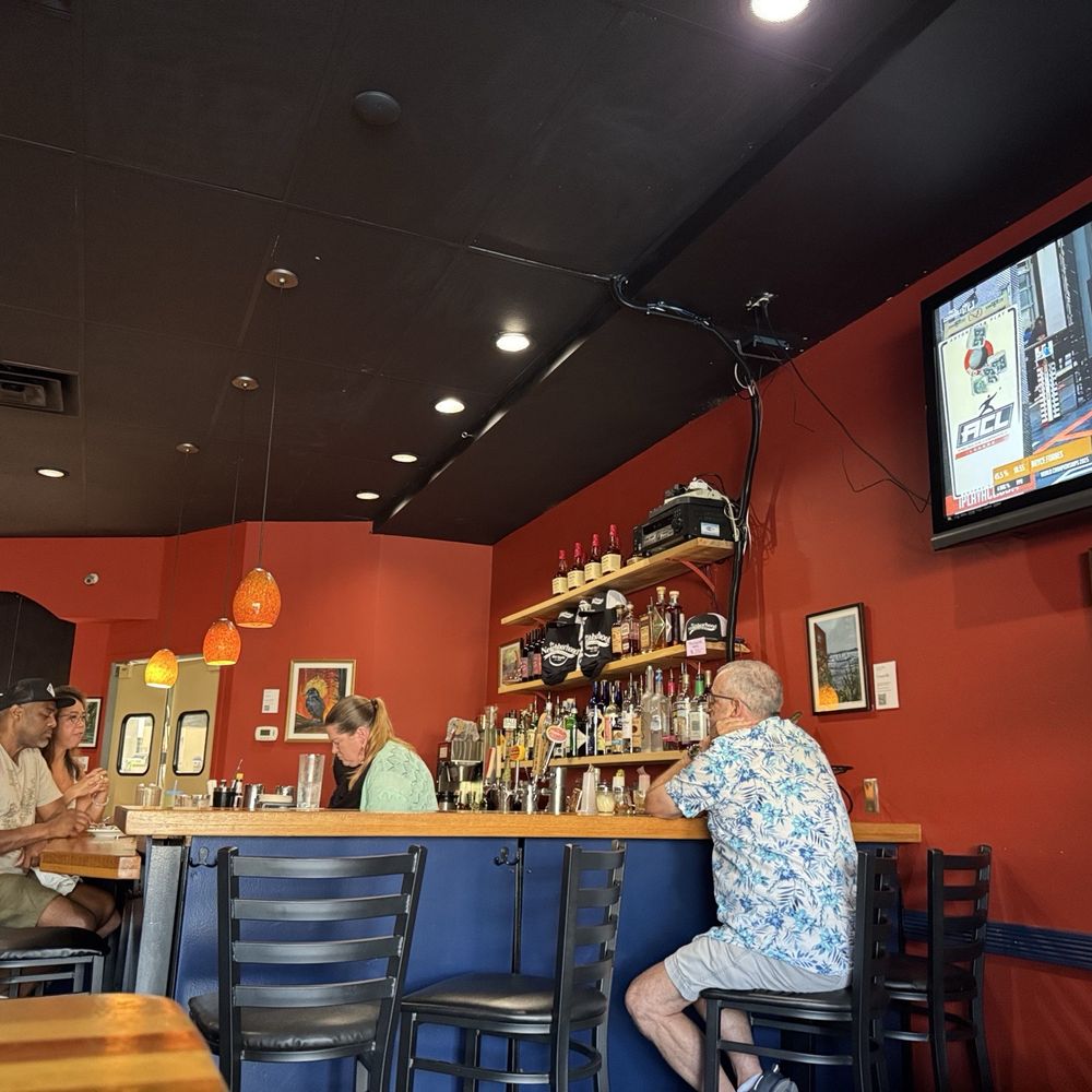 The Neighborhood - Inside - Pizza Near Me - Seattle, Washington The Neighborhood - Inside - Pizza Near Me - Seattle, Washington