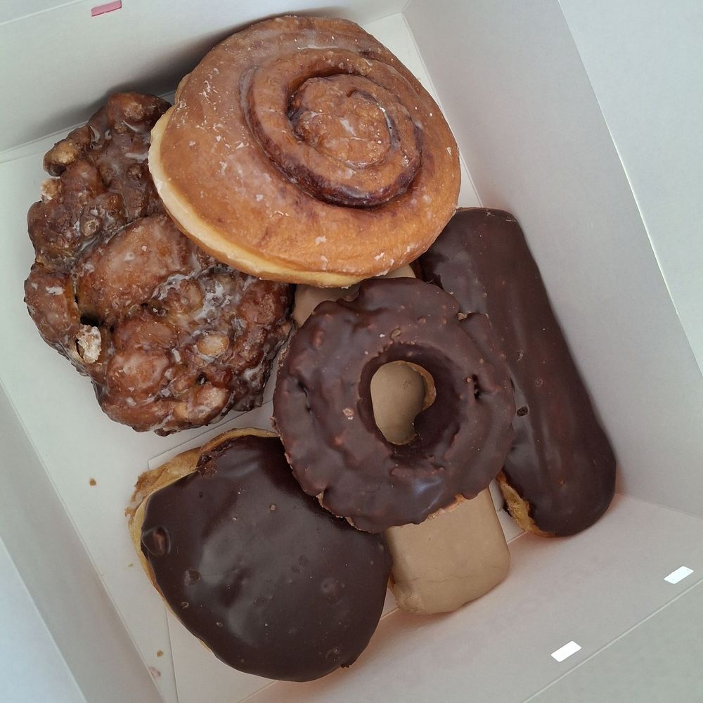 Aloha Donut - Coffee & Tea Near Me - North Las Vegas, Nevada Aloha Donut - Coffee & Tea Near Me - North Las Vegas, Nevada