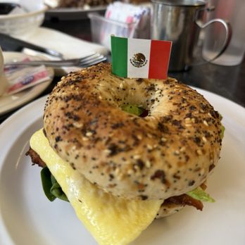 Hornitos Cafe - Everything bagel egg,cheese,spinach,tomatoes and bacon - Juice Bars & Smoothies Near Me - Oakland, California