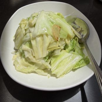 Din Tai Fung - Taiwanese Cabbage with Garlic - Shanghainese Near Me - Costa Mesa, California Din Tai Fung - Taiwanese Cabbage with Garlic - Shanghainese Near Me - Costa Mesa, California
