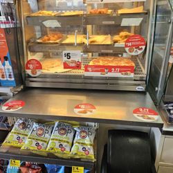7-Eleven - Hot food
