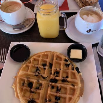 Saquella Cafe - Breakfast & Brunch Near Me - Boca Raton, Florida