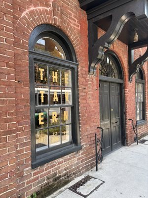 The Tavern at Rainbow Row by null