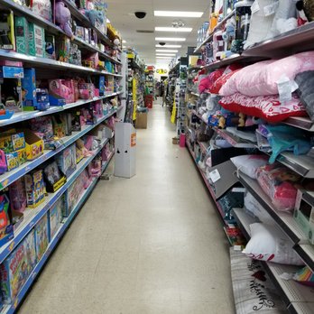 Dollar General - Discount Store Near Me - Wilton Manors, Florida