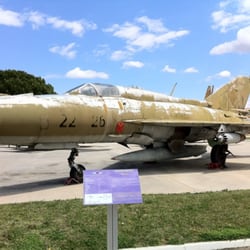 Museo del Aire - MiG 21