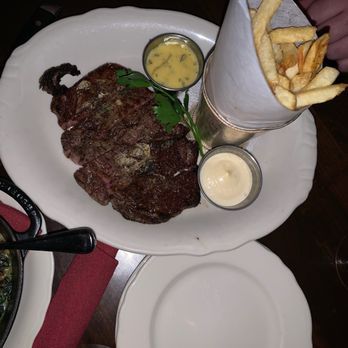 Trivoli Tavern - Steak Frites - American Near Me - Chicago, Illinois
