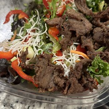 Pei Wei Asian Kitchen - Mongolian beef w side salad - Asian Fusion Near Me - Miami, Florida Pei Wei Asian Kitchen - Mongolian beef w side salad - Asian Fusion Near Me - Miami, Florida