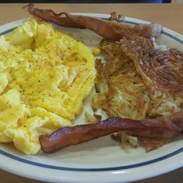 Bacon, eggs, and hashbrowns