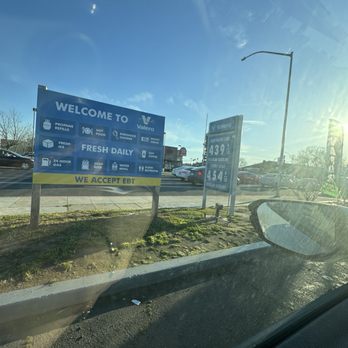 Valero - Prices! - Gas Stations Near Me - Fresno, California Valero - Prices! - Gas Stations Near Me - Fresno, California