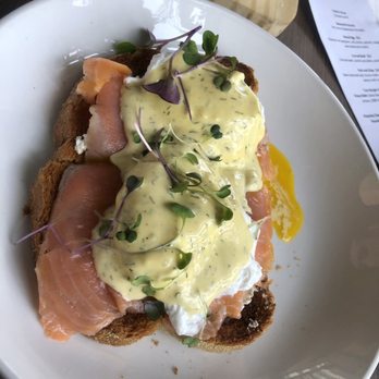 Turn Restaurant - L.E.O - Breakfast & Brunch Near Me - St. Louis, Missouri