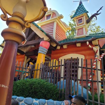 Chip 'n' Dale's GADGETcoaster - Amusement Parks Near Me - Anaheim, California Chip 'n' Dale's GADGETcoaster - Amusement Parks Near Me - Anaheim, California