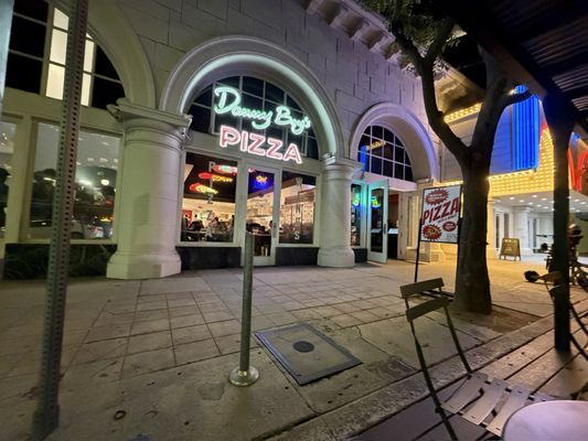 Danny Boy's Famous Original Pizza by null