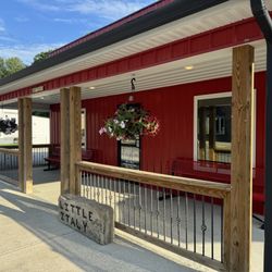 Little Italy Pizza - New Straitsville - Establishment see how beautiful and clean it is