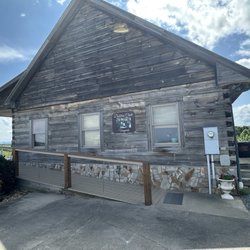 Dobbins Creek Vineyard