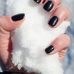 E Nails - Perfectly applied black gel polish still looks amazing after a week!