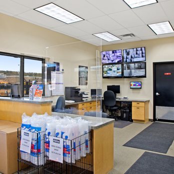 US Storage Centers - Interior office - Self Storage Near Me - Duluth, Minnesota US Storage Centers - Interior office - Self Storage Near Me - Duluth, Minnesota